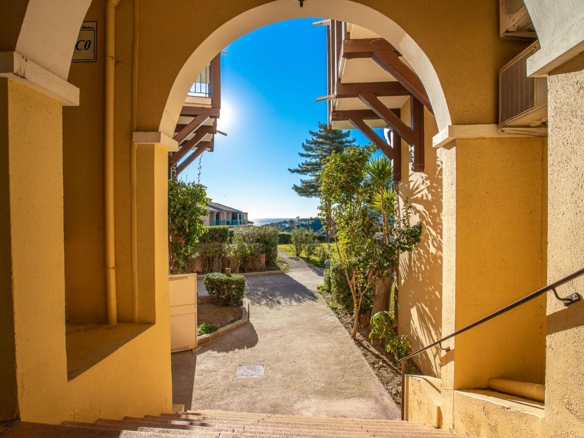 Apartment Village Cap Esterel - Le Village-14 By Interhome Saint-Raphaël Kültér fotó
